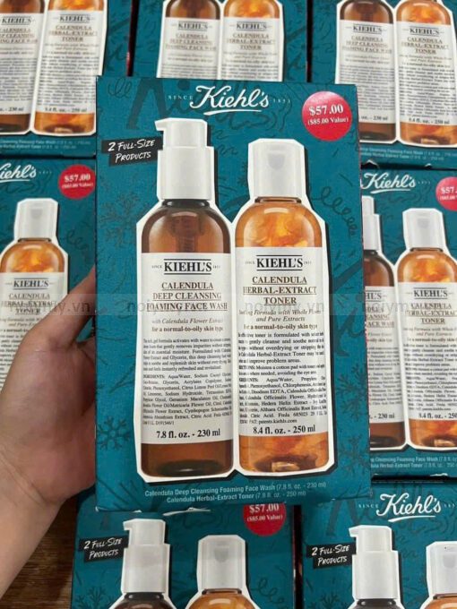 Set Kiehl's Sữa Rửa Mặt 230ml + Toner Hoa Cúc 250ml