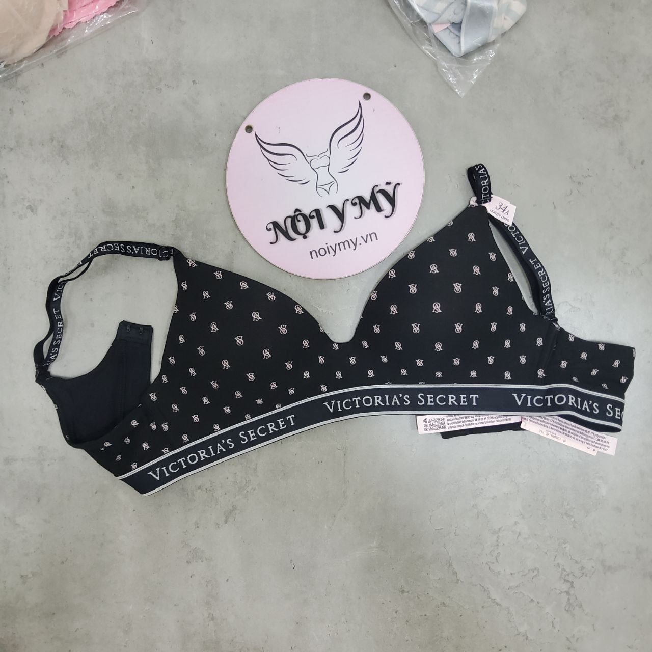 Áo lót Victoria Secret không nâng không gọng mút mỏng thun cotton màu đen lưng logo 417536scq (Copy)