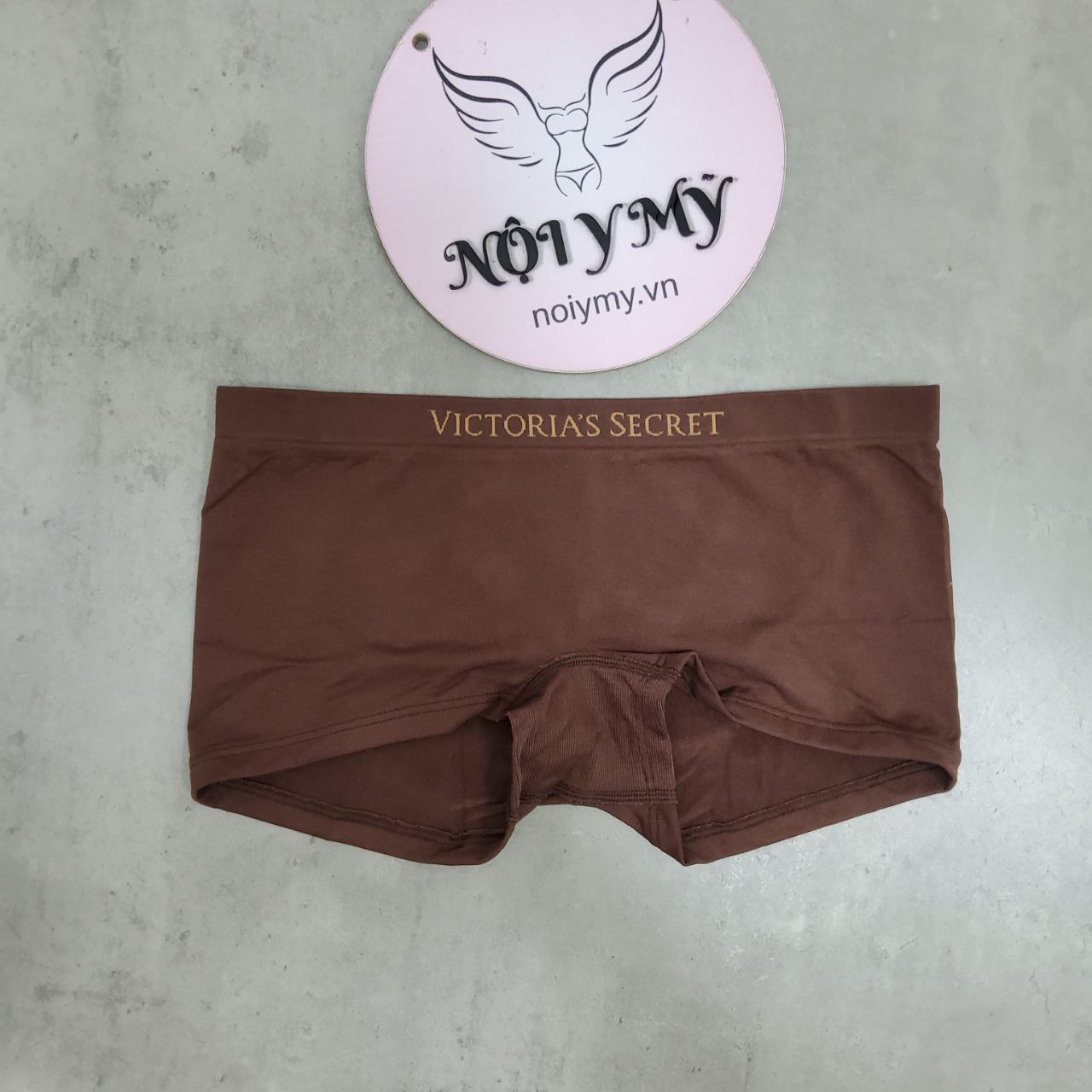 Quần lót Victoria Secret short seamless màu nâu 430900