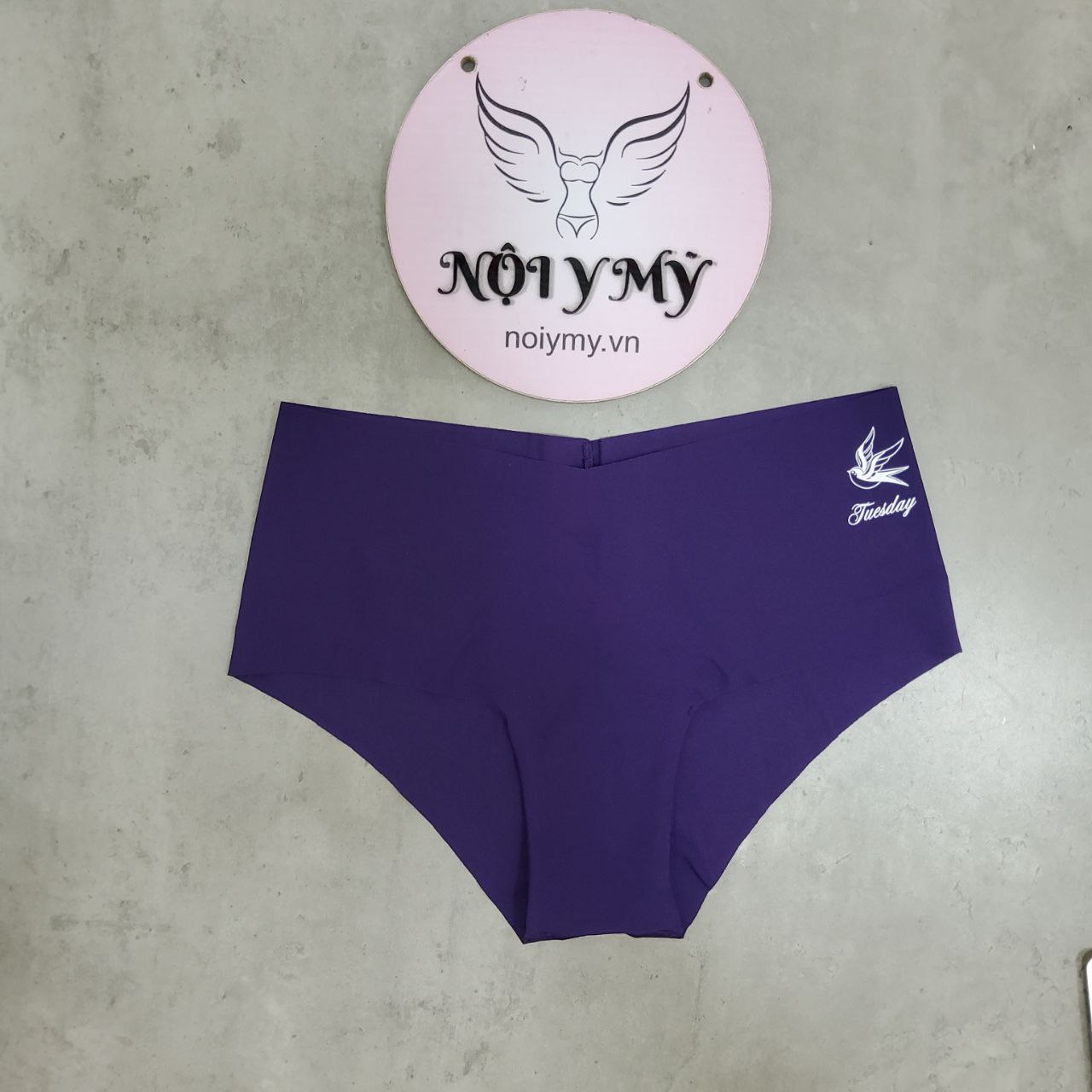 Quần lót Pink nửa mông thun lạnh không viền màu tím tuesday 416227