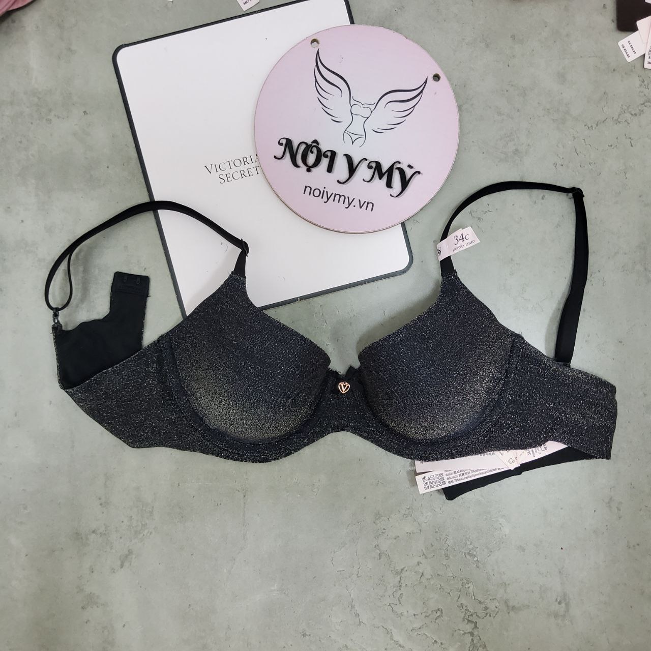 Áo lót Victoria Secret nửa ngực không nâng mút mỏng thun lạnh màu đen kim sa 430886srs (Sao chép)