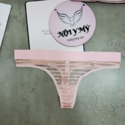 Quần lót Victoria Secret lọt khe ren lưng logo màu hồng kim sa 431754spy (Sao chép)