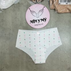 Quần lót Victoria Secret nửa mông thun lạnh không viền màu trắng hoạ tiết 423369r7y