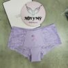 Quần lót Pink nửa mông thun lạnh phối ren màu tím chữ nhũ 430817qbu