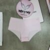 Quần lót Pink nửa mông thun lạnh không viền màu hồng nhạt 416227