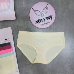 Quần lót Victoria’s Secret nguyên mông thun seamless màu vàng nhạt 415997 [HÃNG KHÔNG GẮN TEM]