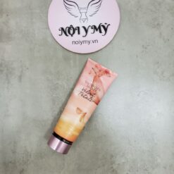 Victoria’s Secret Fragrance Lotion Velvet Petals Golden