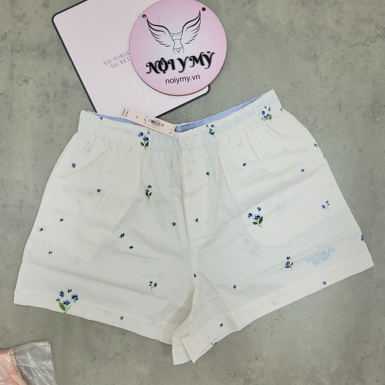 Quần đùi ngủ Victoria's Secret vải cotton có túi 2 bên màu trắng hoa 433222sp9